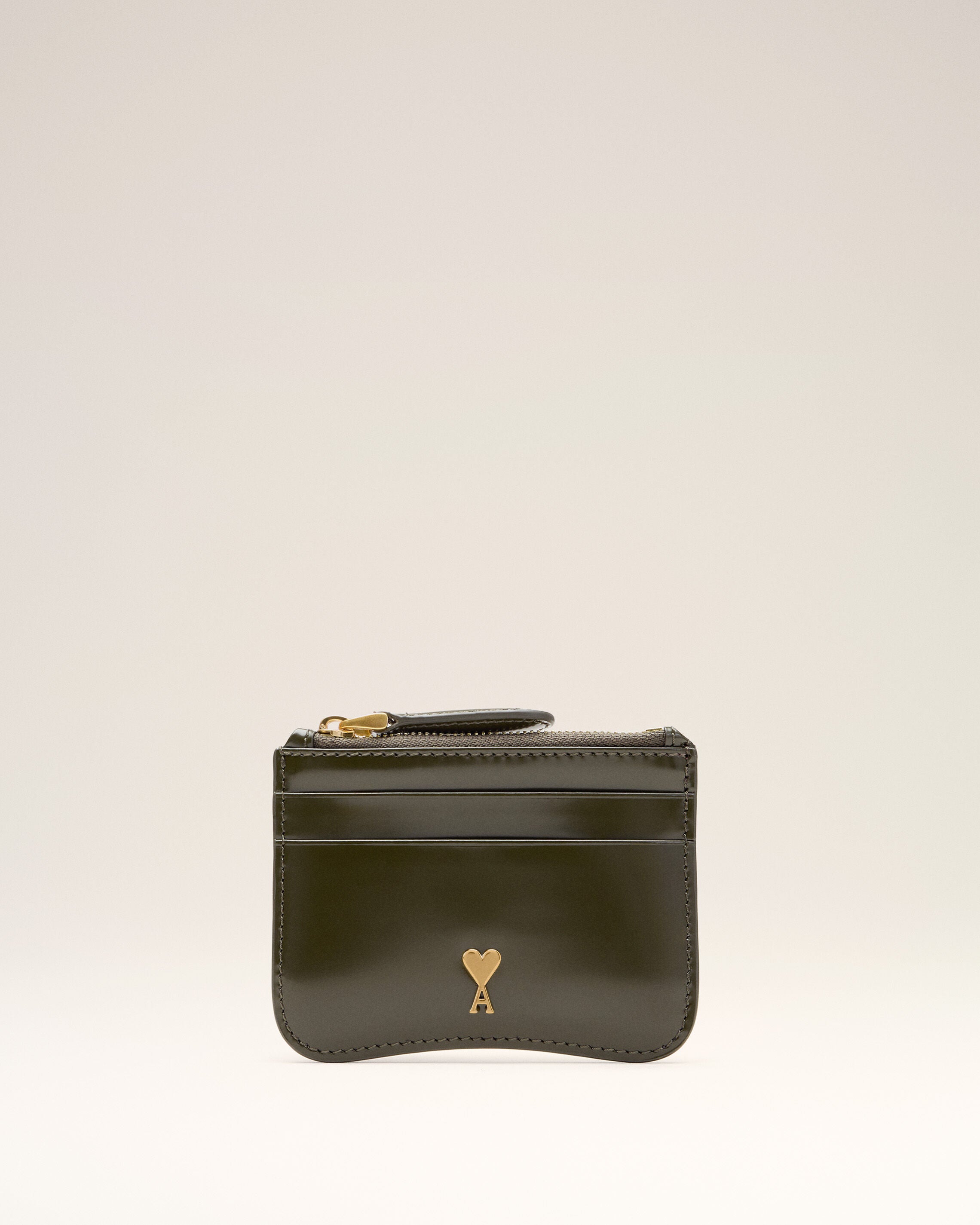 Porta tarjetas con cremallera en cuero verde oscuro khaki | Ami Paris