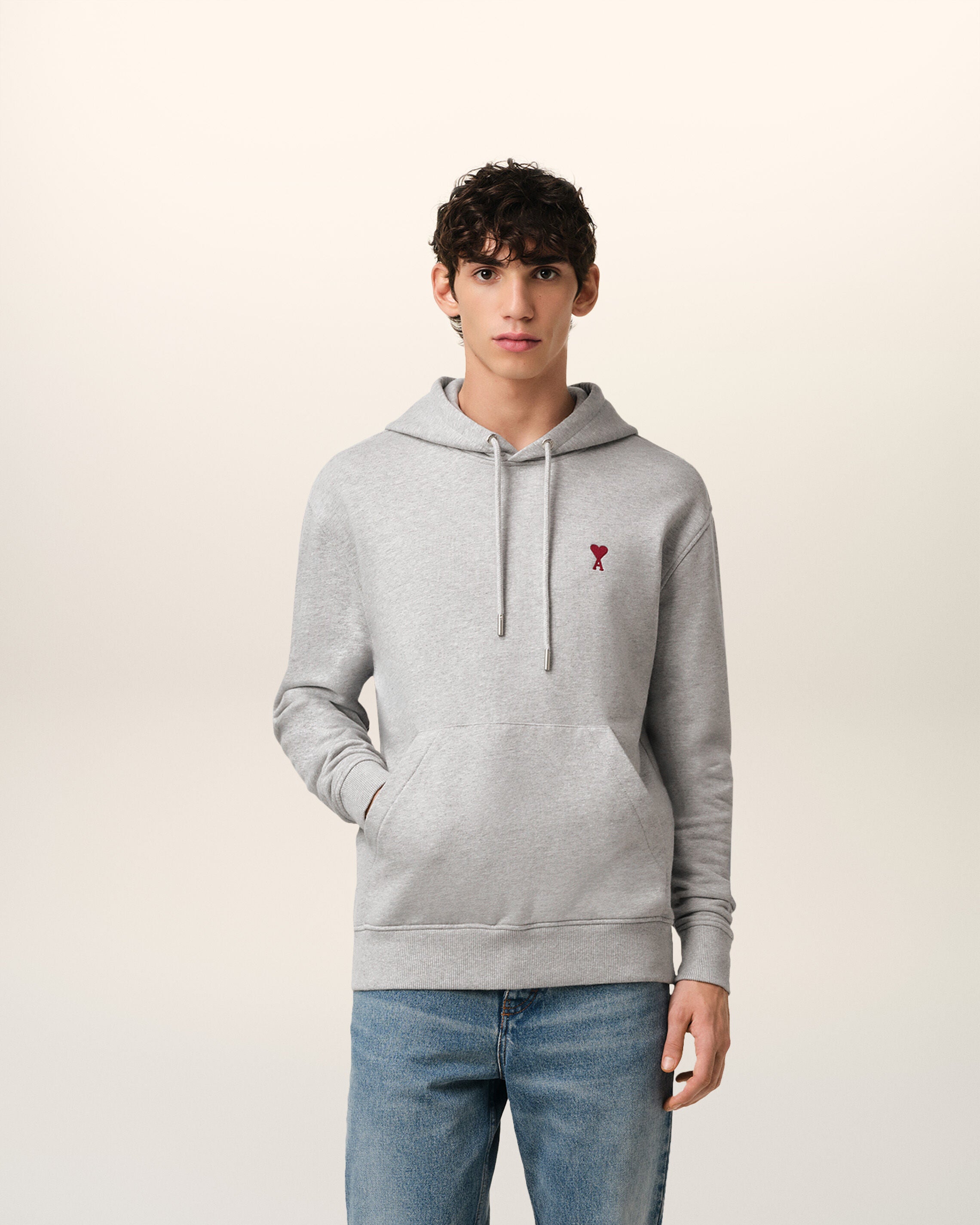 Sudadera Ami De Coeur en gris oliva rojo | AMI PARIS