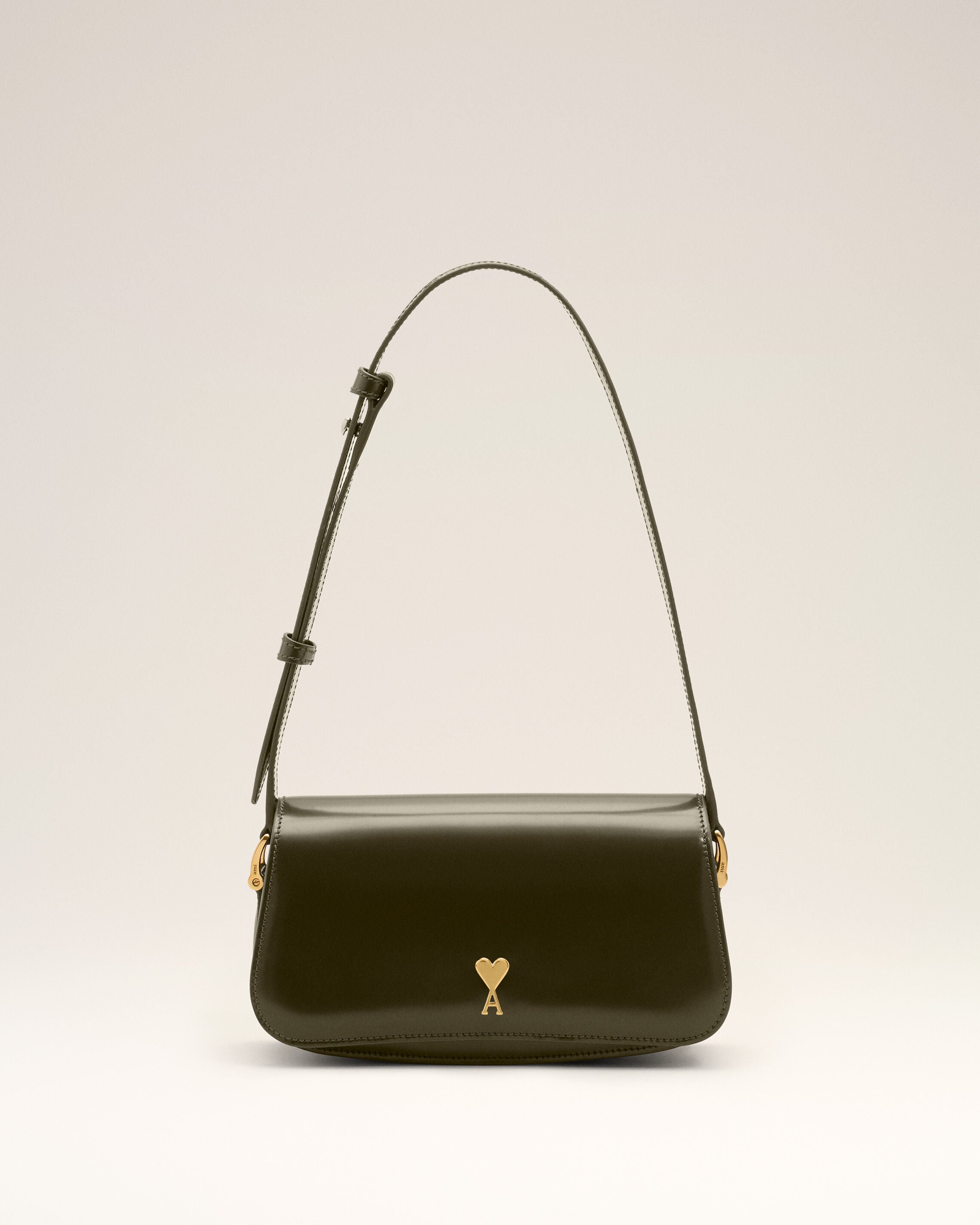 Bolso de hombro en cuero verde oscuro khaki | Ami Paris