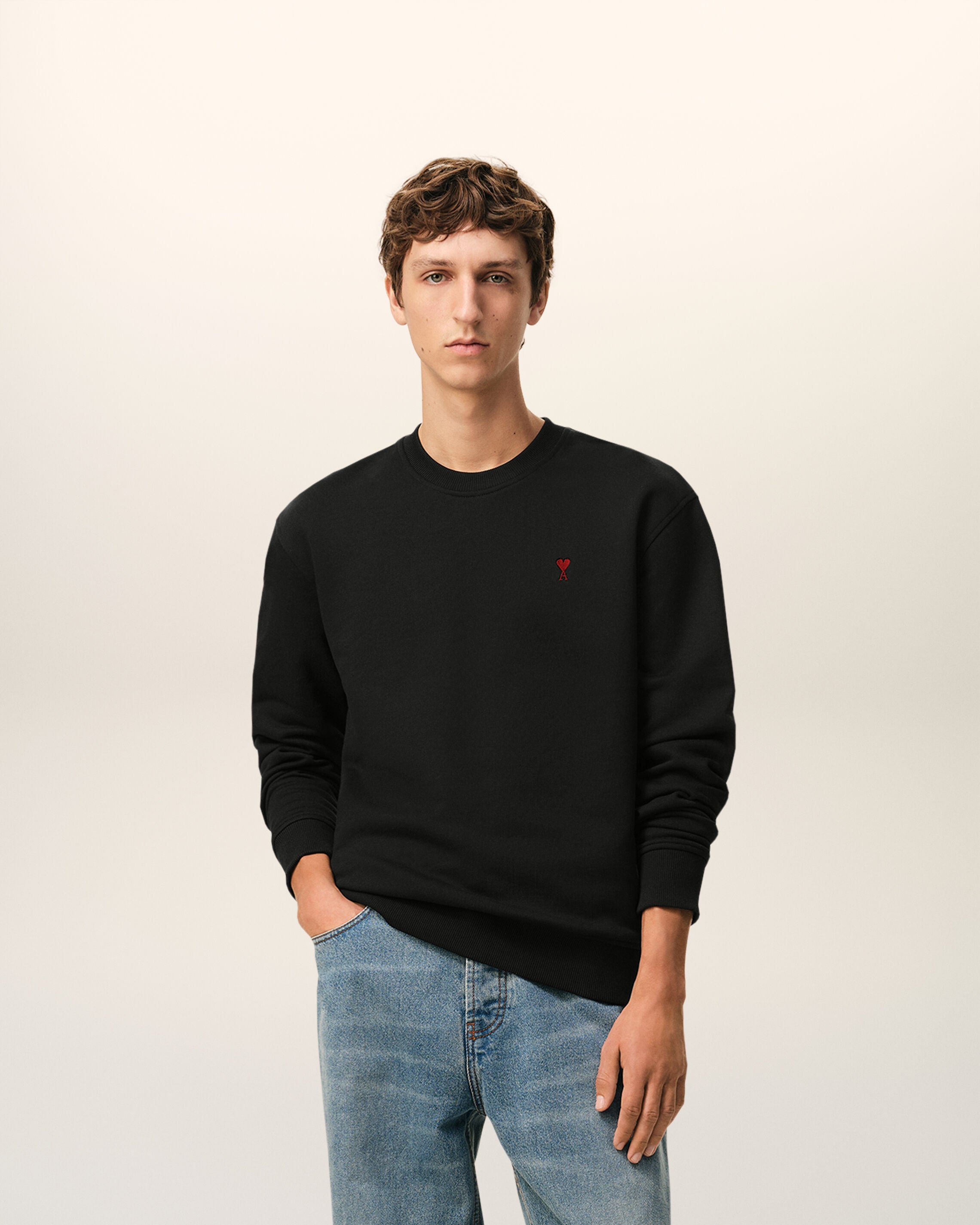 Sudadera Ami de Coeur negra roja | AMI PARIS
