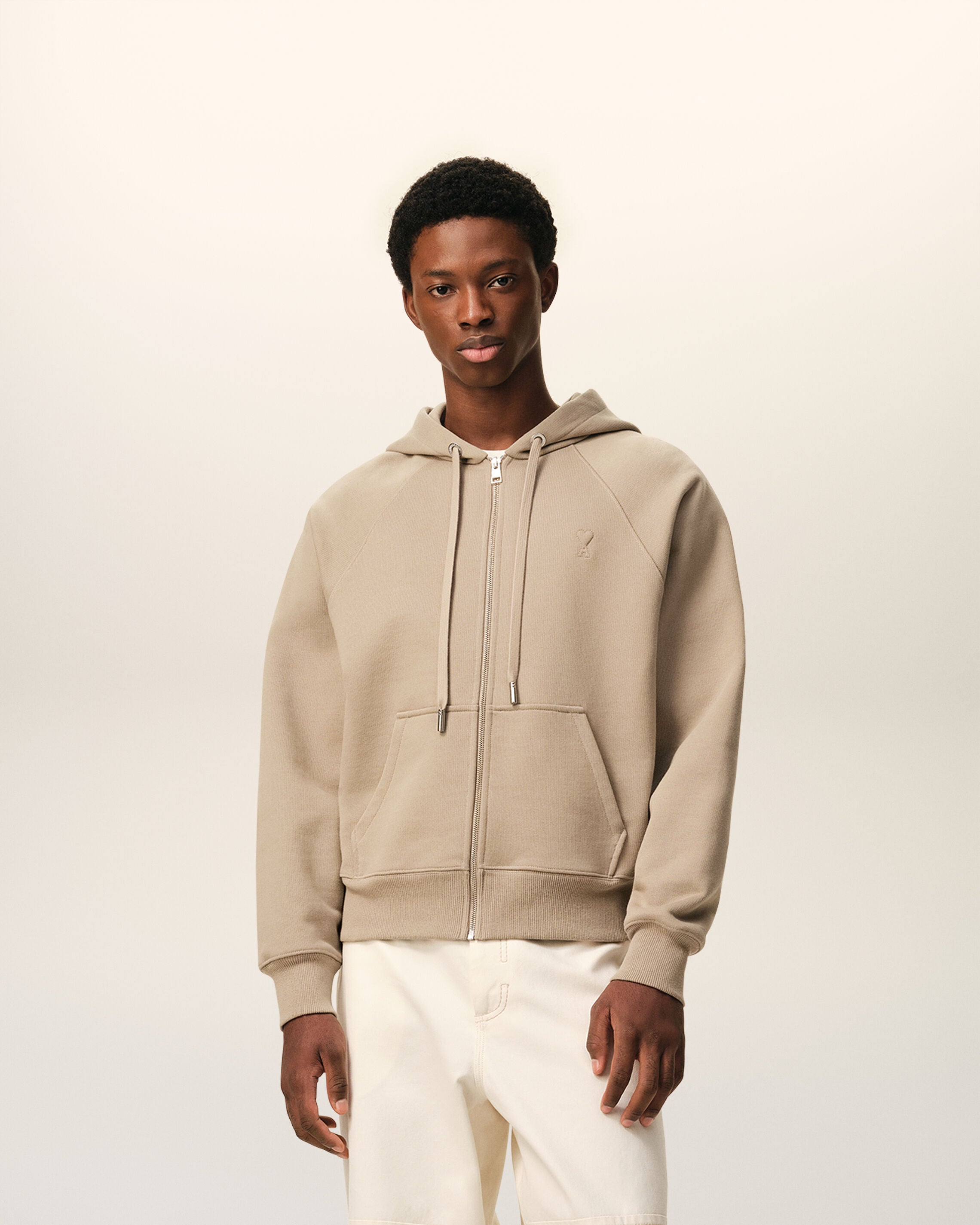 SUDADERA CON CIERRE AMI DE COEUR TAUPÉ BEIGE DE ALGODÓN ESTAMPADO | Ami Paris